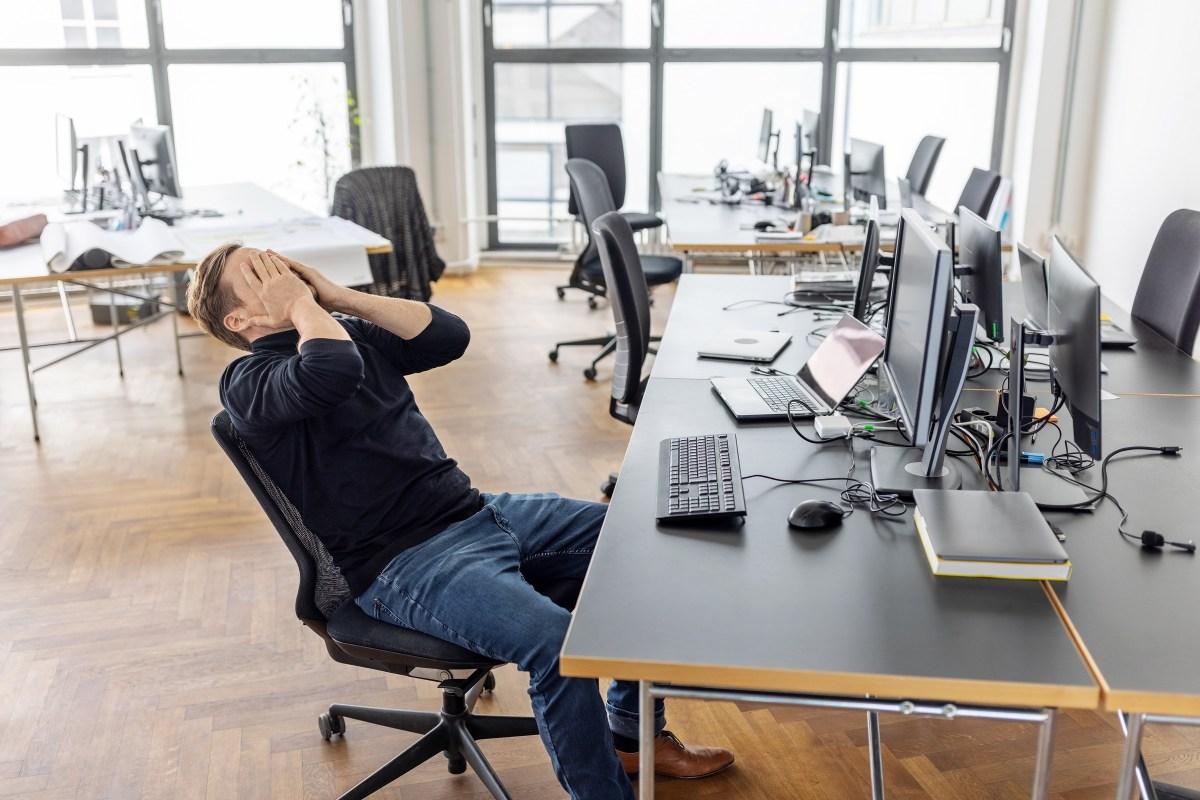 Man Humiliated by His AI Use Says He Just Can't Quit